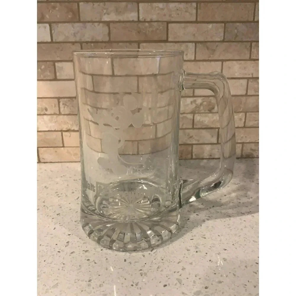 Vintage glass‎ DISNEY Etched mug